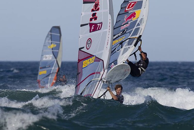 Close shave - 2010 Catalunya – Costa Brava (Spain) PWA Slalom World Cup - Day 3 ©  John Carter / PWA http://www.pwaworldtour.com